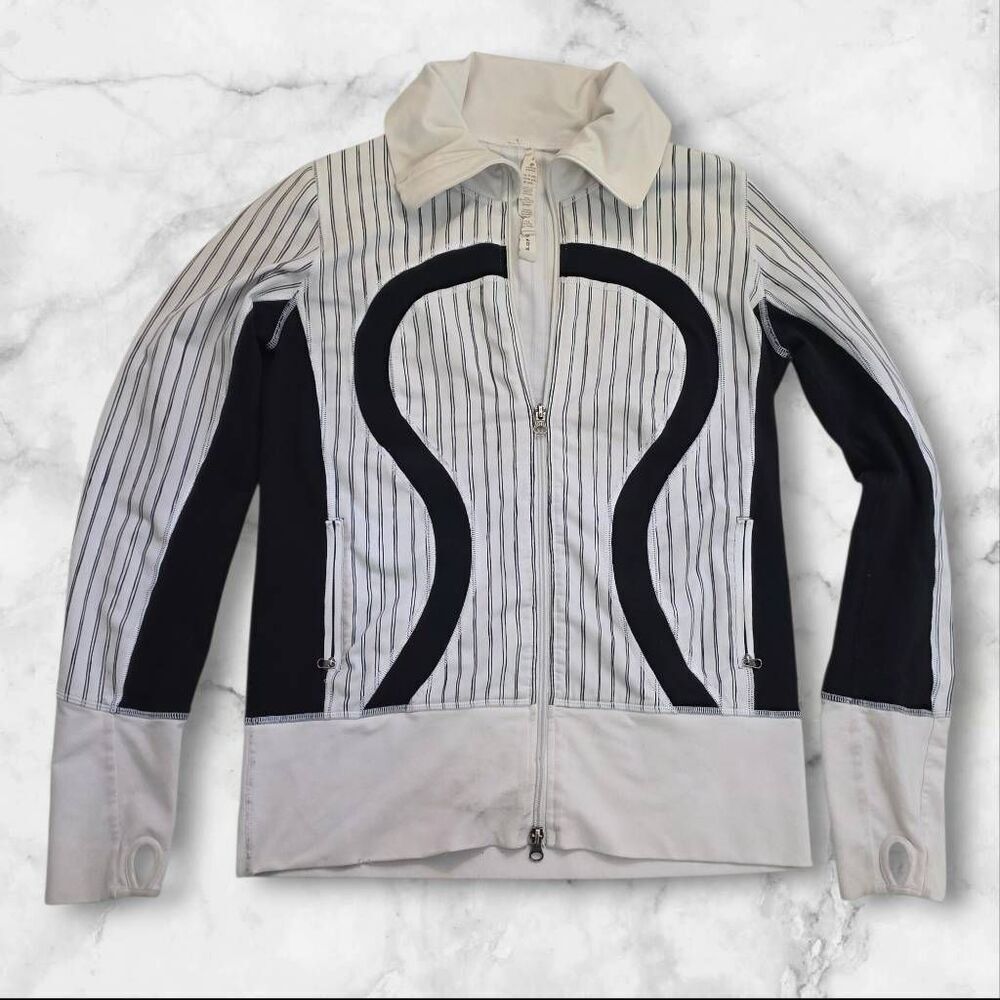 Lululemon Full Zip Size 8 Black & White Stripe Stride Jacket